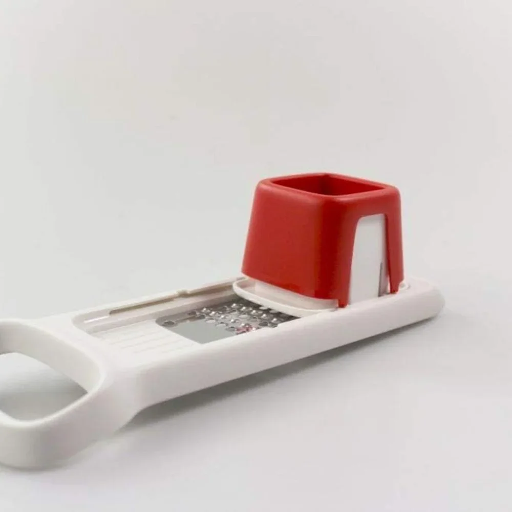 Mandolin Travel Tupperware Red Mini Mando Compact Food Slicer Non-Electric NIP